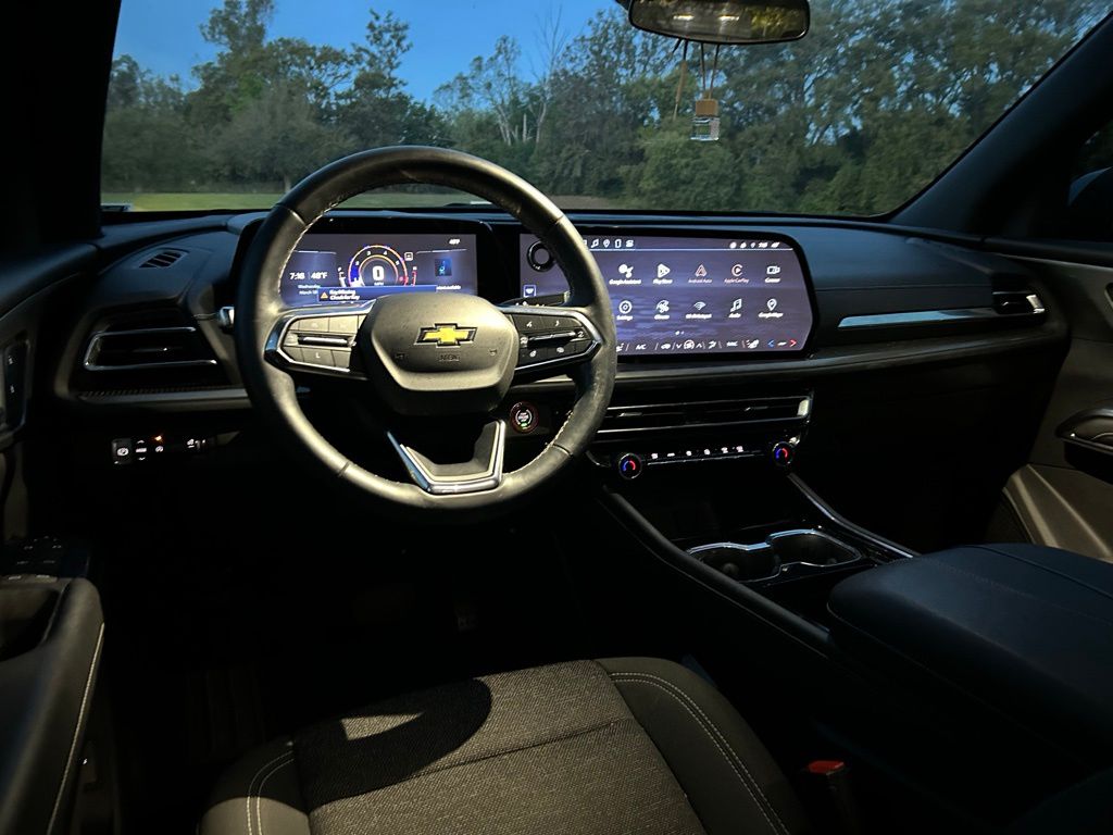 Thumbnail: 2024 Chevrolet Traverse - 12