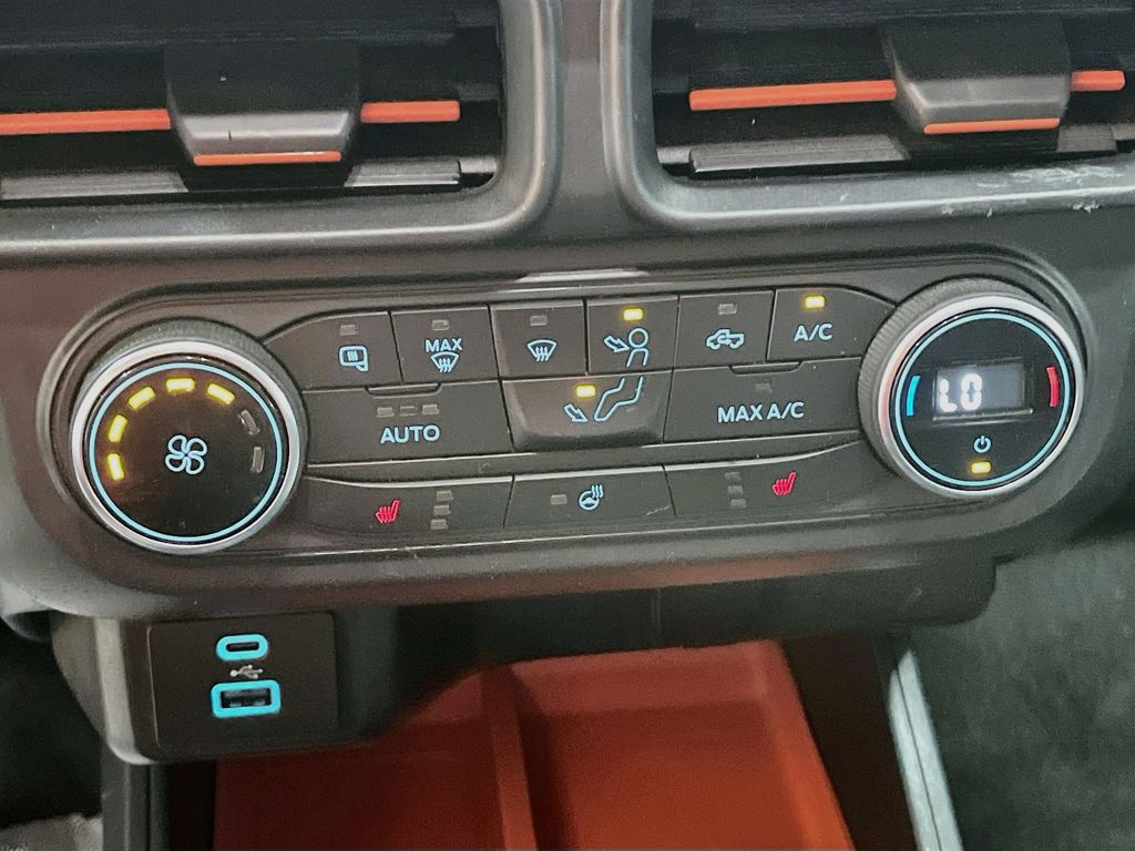 Used 2022 Cactus Ford XLT image 15