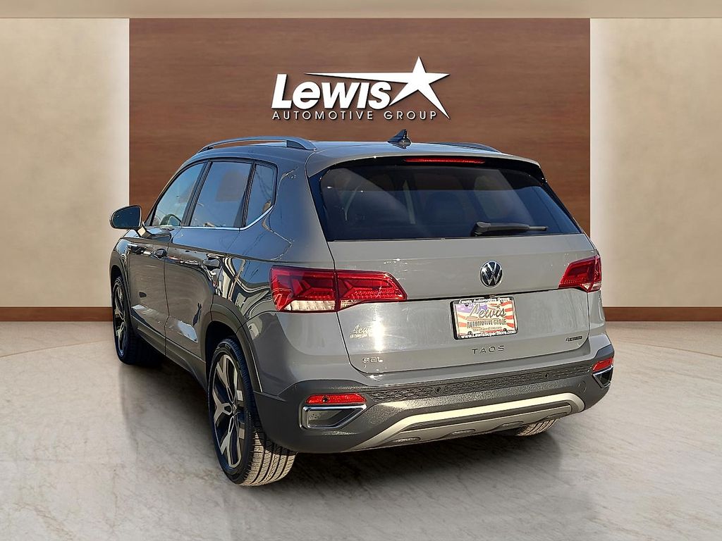 Used 2022 Volkswagen Taos For Sale in Farmington, AR