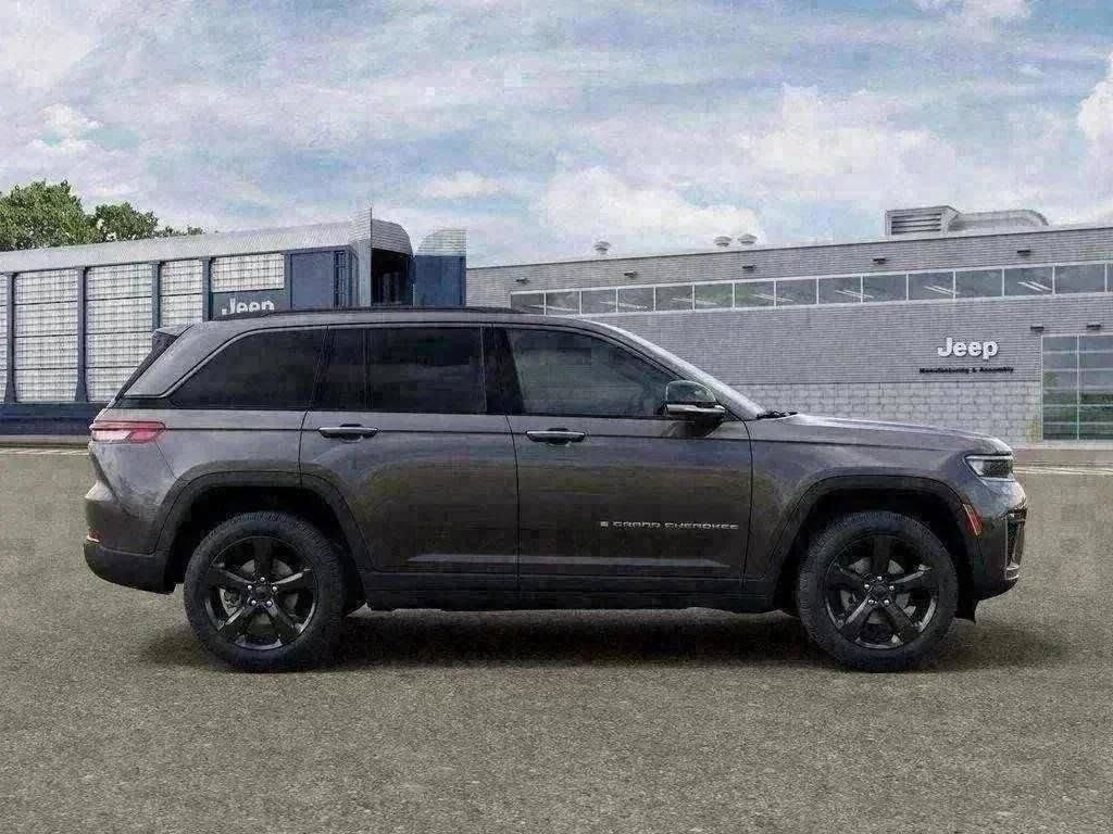 New 2026 Jeep Grand Cherokee SUV