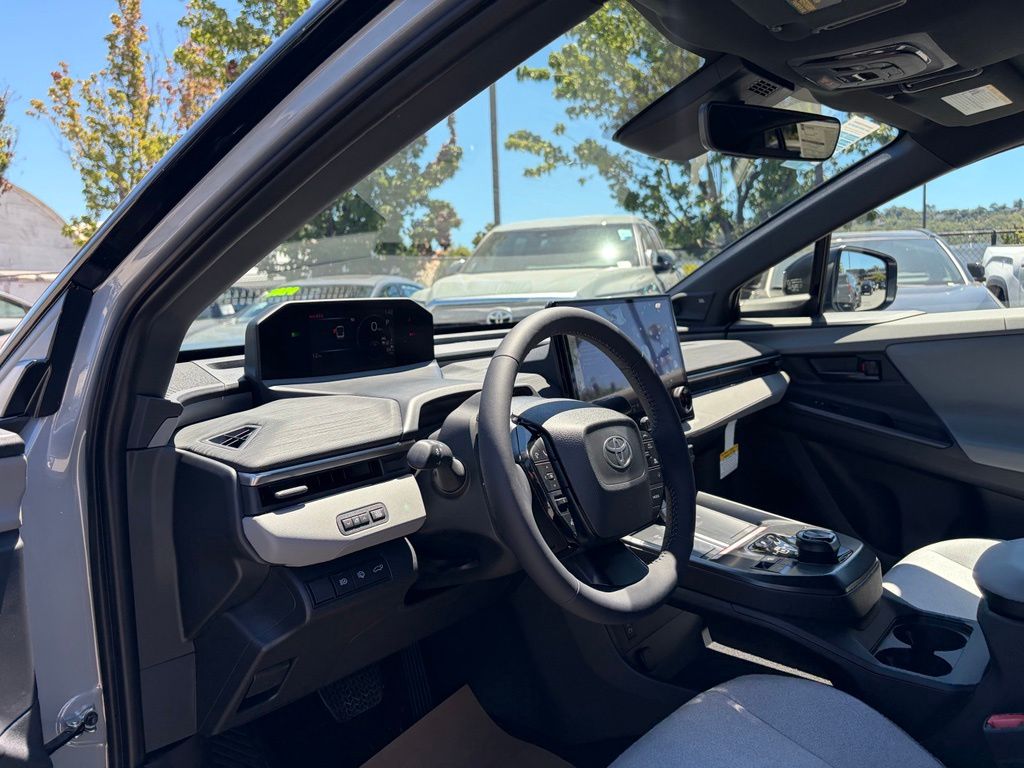 New 2026 Toyota C-HR SUV