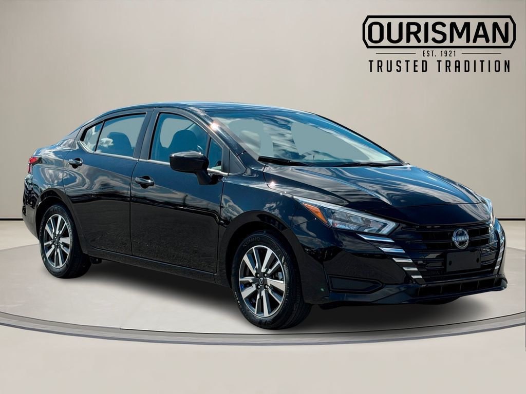 2025 Nissan Versa SV FWD