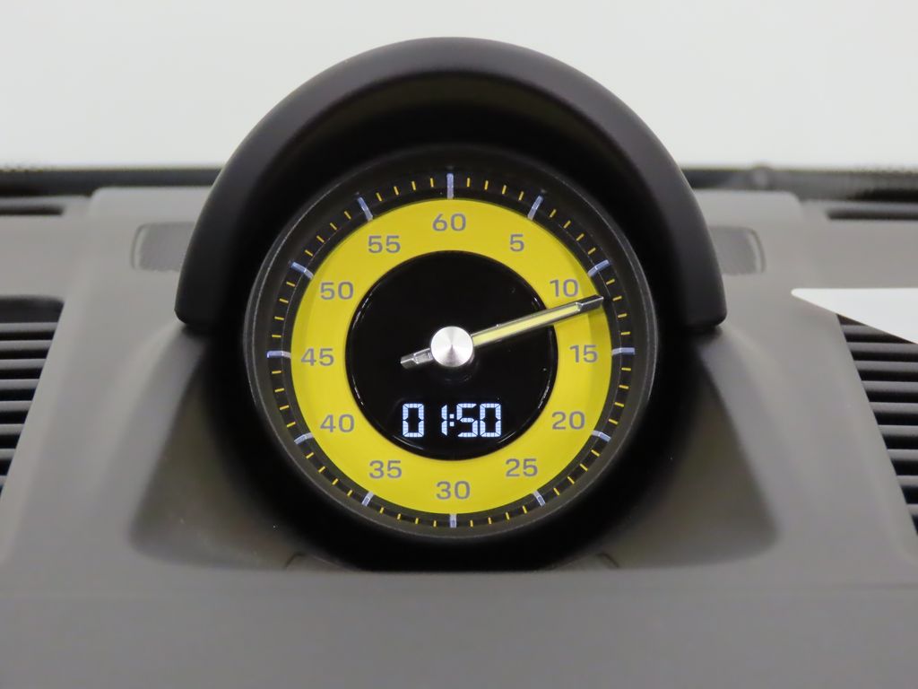 Thumbnail: 2022 Porsche 911 - 26