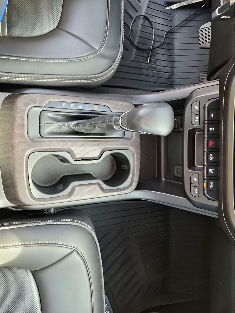 Used Car 2022 Gmc Canyon  Denali For Sale Under $35,000 In Austin, Texas