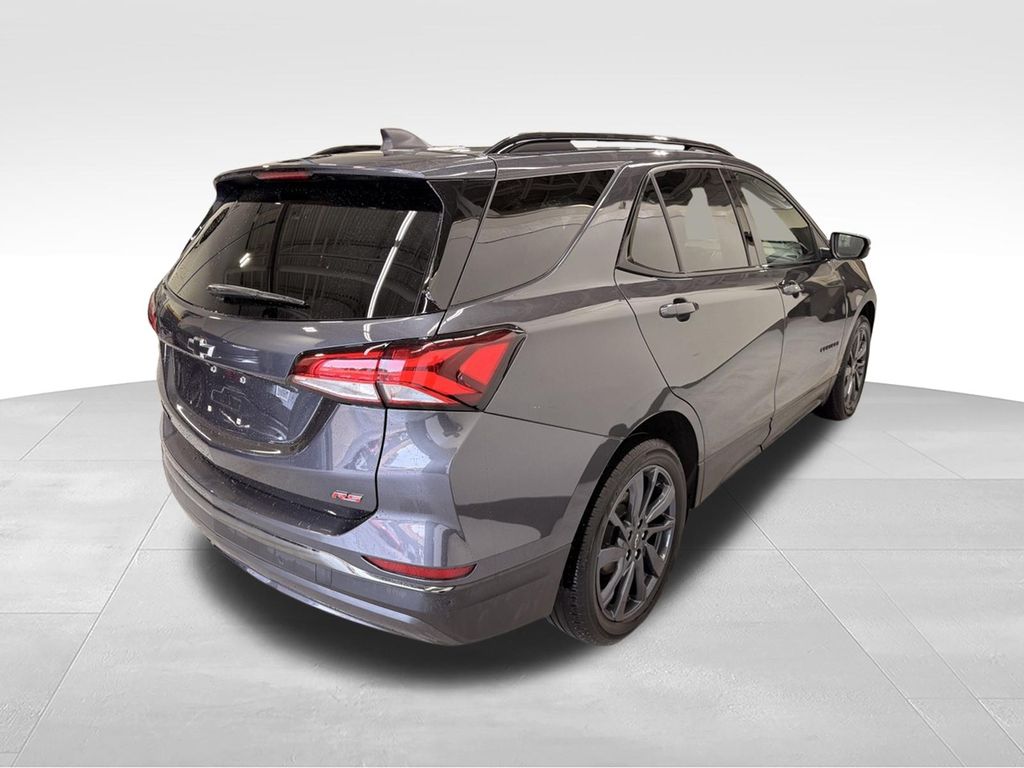 Thumbnail: 2022 Chevrolet Equinox - 6