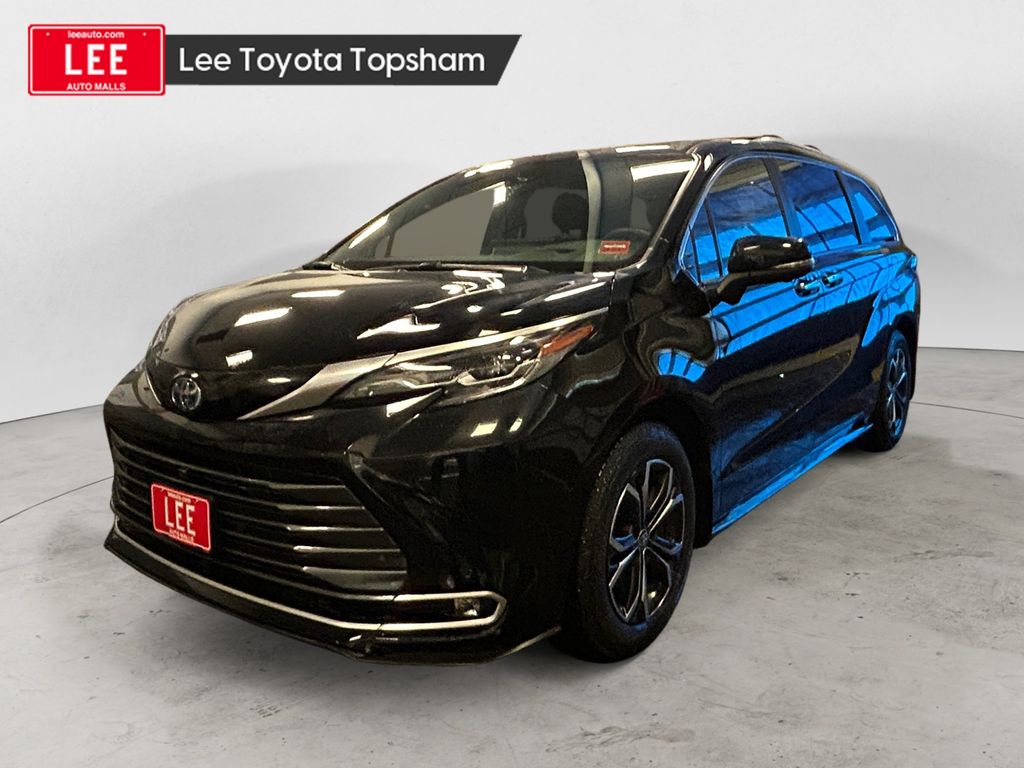 2025 Toyota Sienna Platinum 7-Passenger AWD