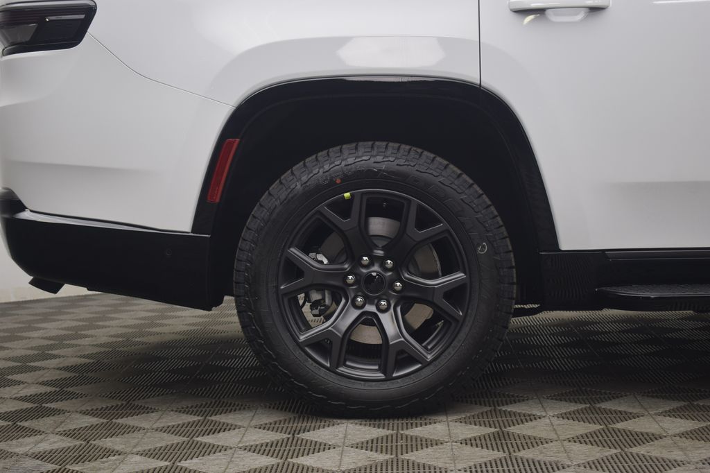 new 2026 Jeep Grand Wagoneer car, priced at $73,559