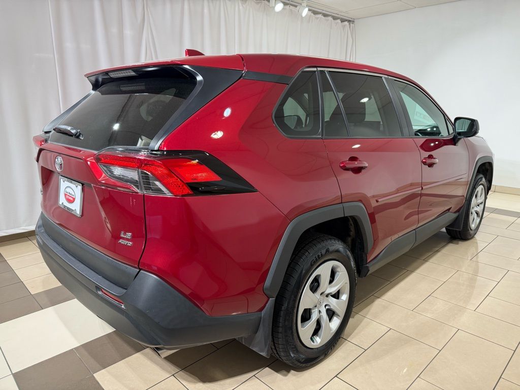 Thumbnail: 2022 Toyota RAV4 - 5