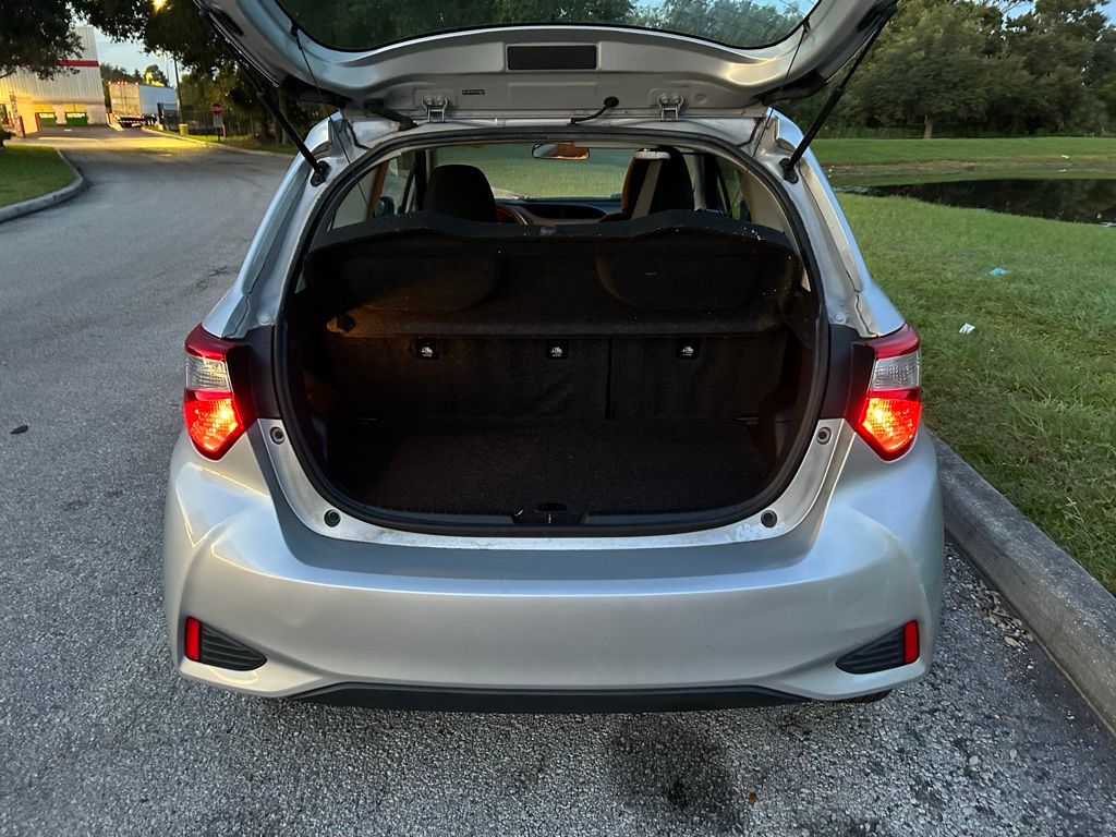 Thumbnail: 2018 Toyota Yaris - 10