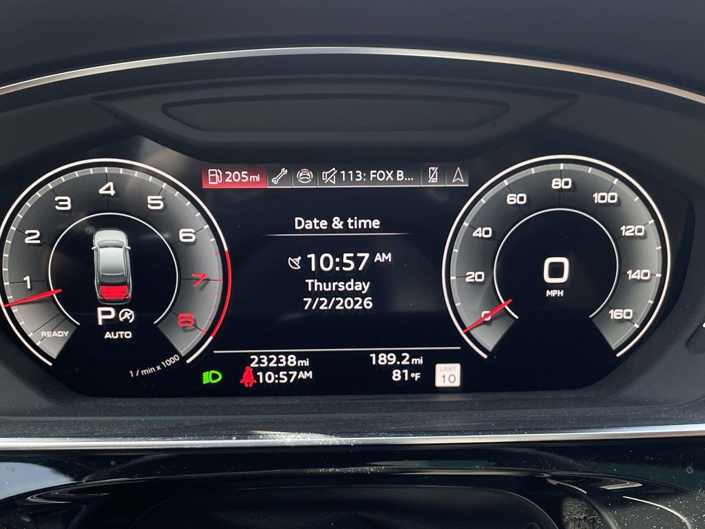 Used 2024  Audi L 55 image 41