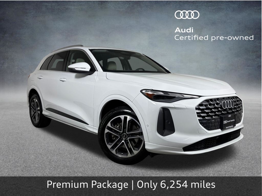Glacier White Metallic 2025 Audi Q5 SUV / Crossover All-Wheel Drive 7-Speed Automatic