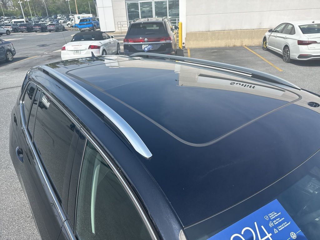 2024 Volkswagen Tiguan 2.0T SE - 3