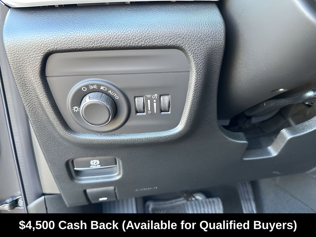 New Car 2025 Jeep Grand Cherokee L  For Sale Under $40,000 In Austin, Texas