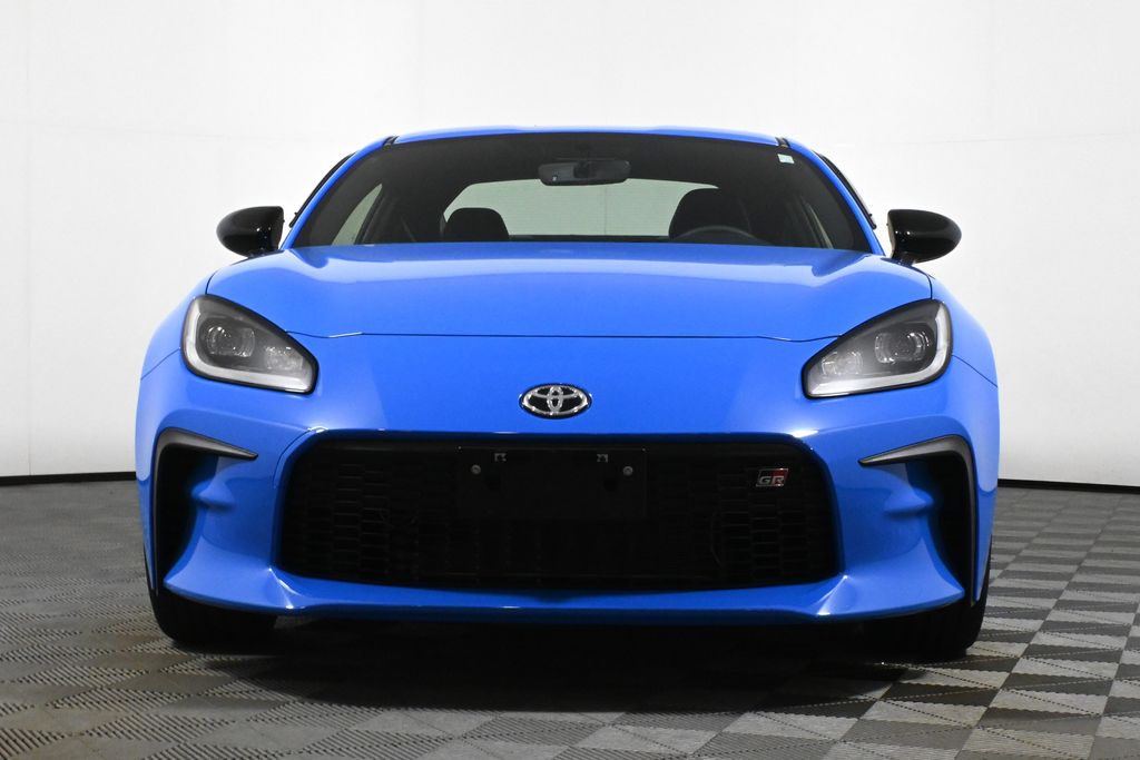 Thumbnail: 2023 Toyota GR86 - 10