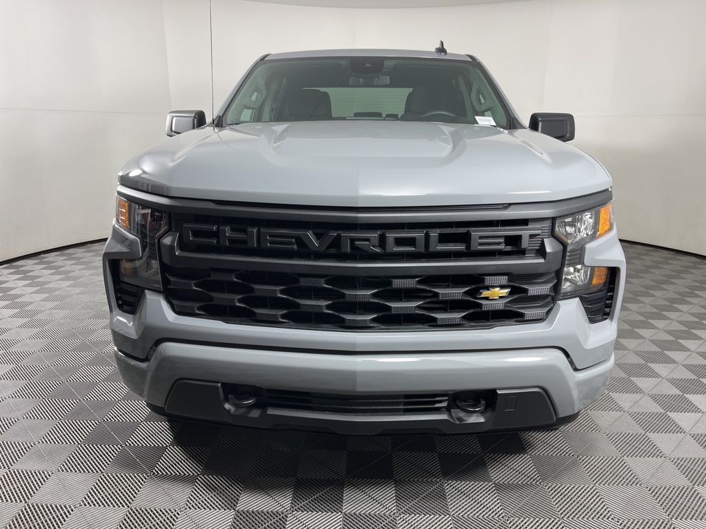 2025 Chevrolet Silverado 1500 Custom 17