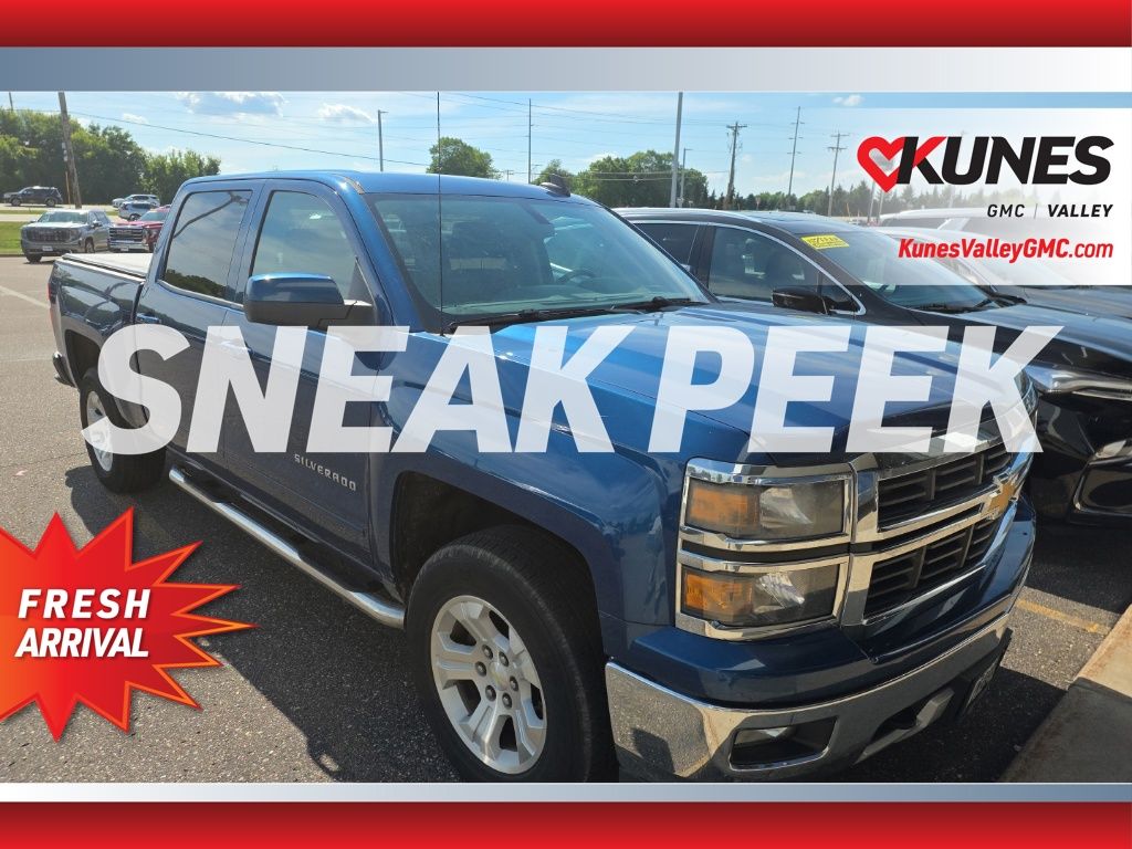 Deep Ocean Blue Metallic 2015 Chevrolet Silverado 1500 Pickup Truck Four-Wheel Drive 6-Speed Automatic Overdrive