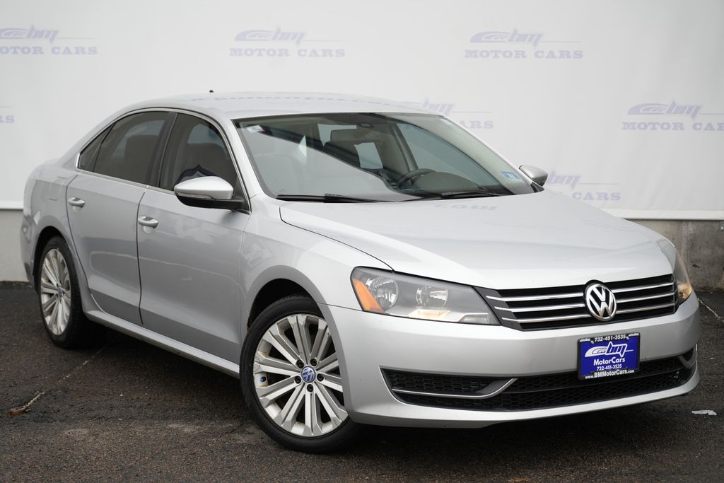 2012 Volkswagen Passat SE