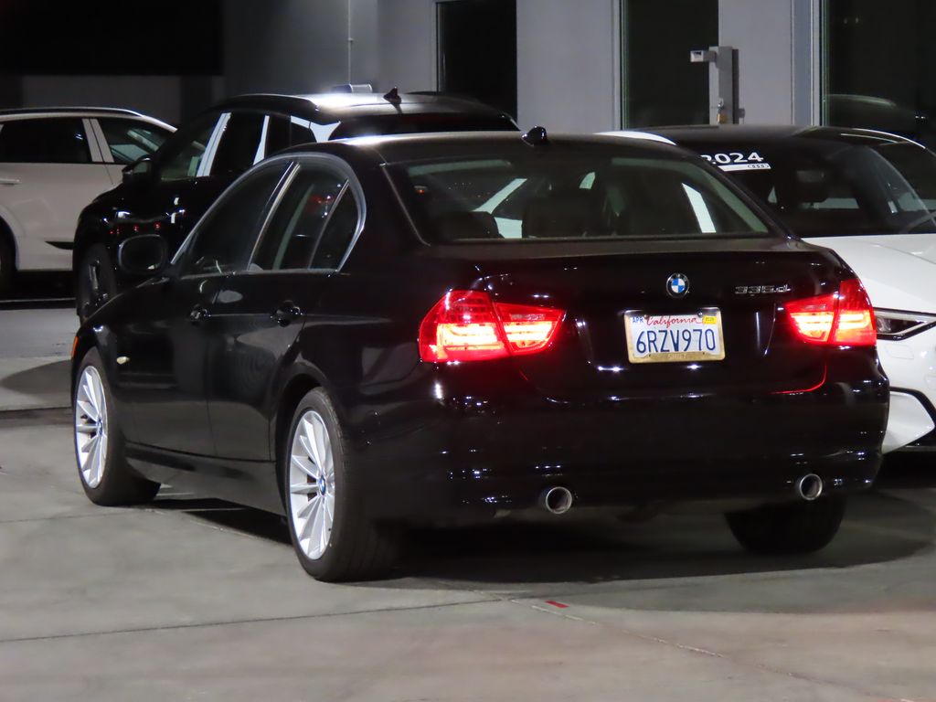 2011 BMW 3 Series 335d 3