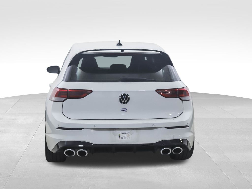 2023 Volkswagen Golf R 4