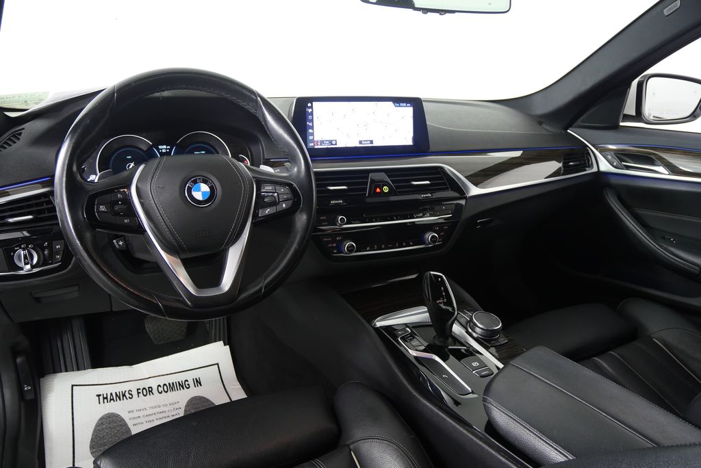 Thumbnail: 2019 BMW 5 Series - 18