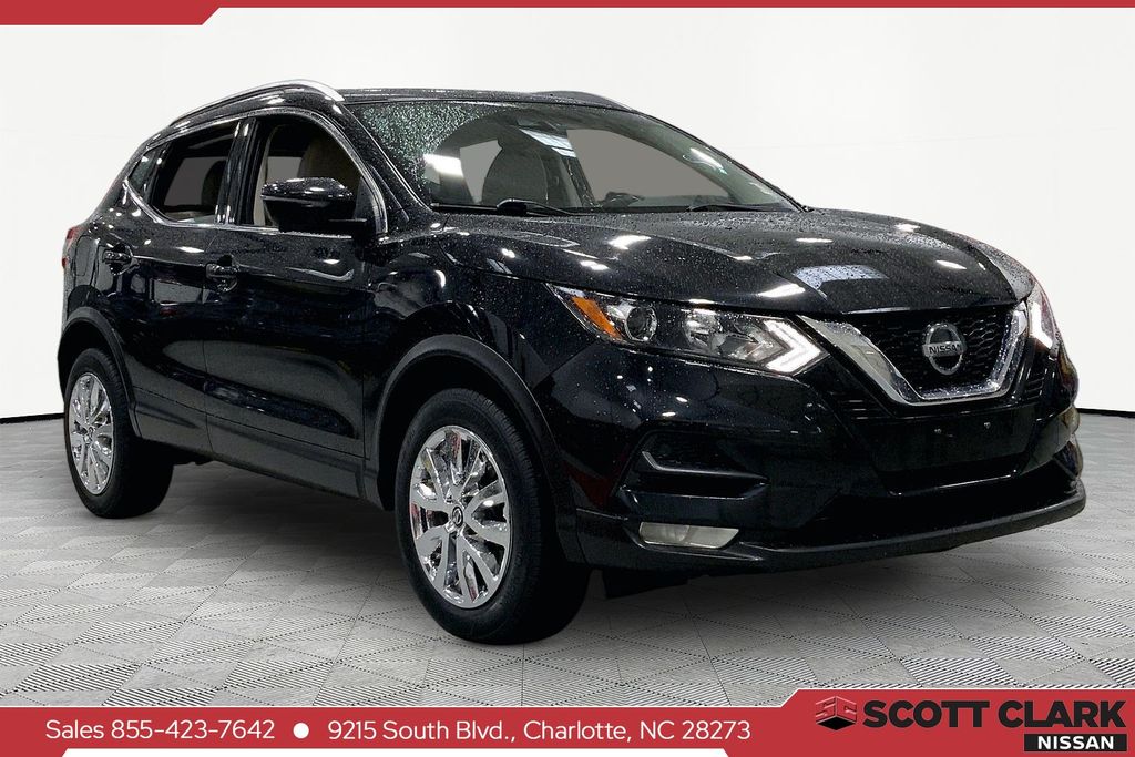 2020 Nissan Rogue Sport SV