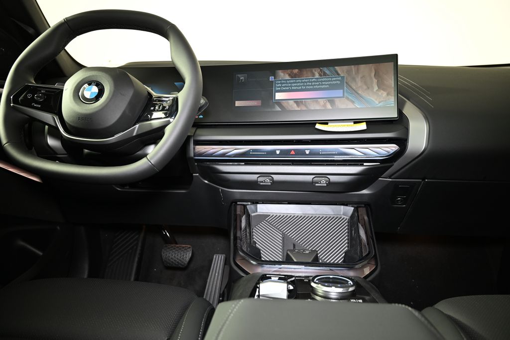 Thumbnail: 2026 BMW X3 - 16