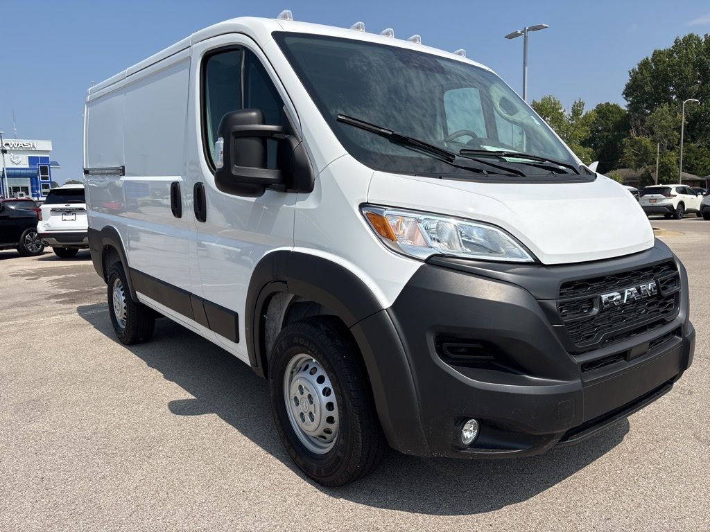 2025 RAM ProMaster 1500 Low Roof