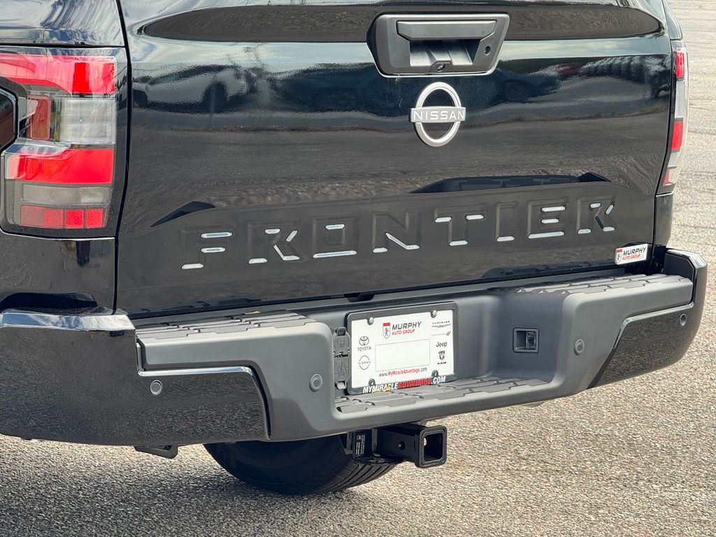 New 2027 Nissan Frontier Truck