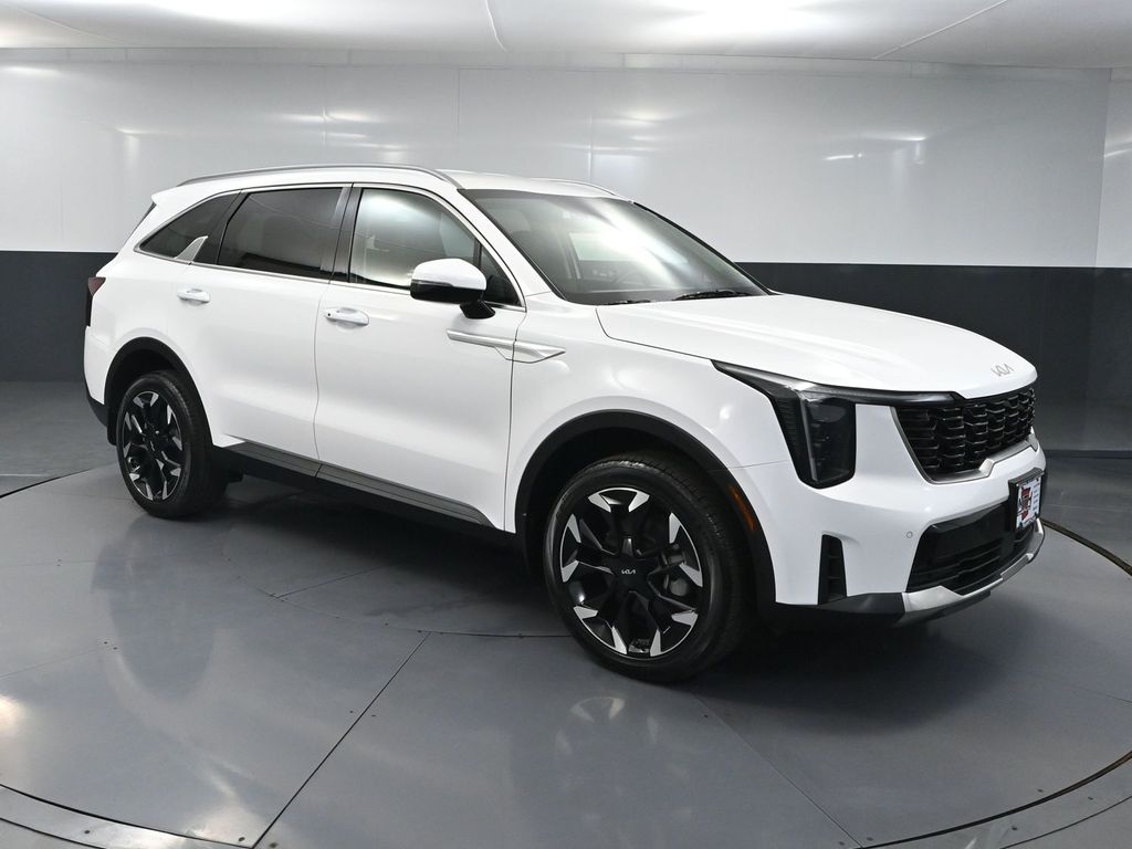 Glacial White Pearl 2025 Kia Sorento SUV / Crossover All-Wheel Drive 8-Speed Dual Clutch