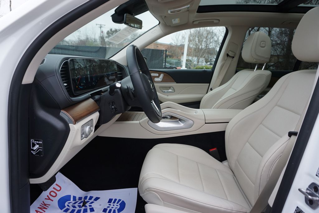 Thumbnail: 2022 Mercedes-Benz GLE - 9