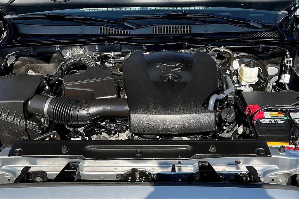 Used 2021 Toyota Tacoma Truck