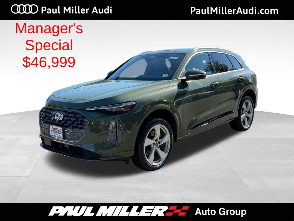 Green Metallic 2025 Audi Q5 SUV / Crossover All-Wheel Drive 7-Speed Automatic