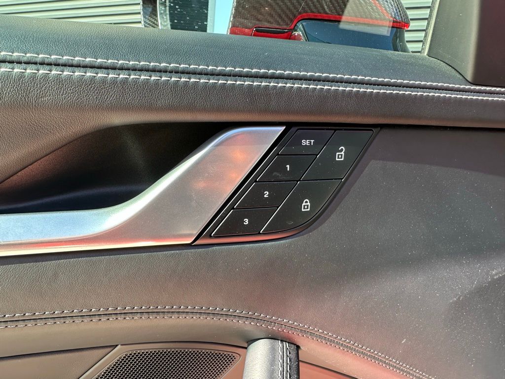 Thumbnail: 2025 Porsche 911 - 21