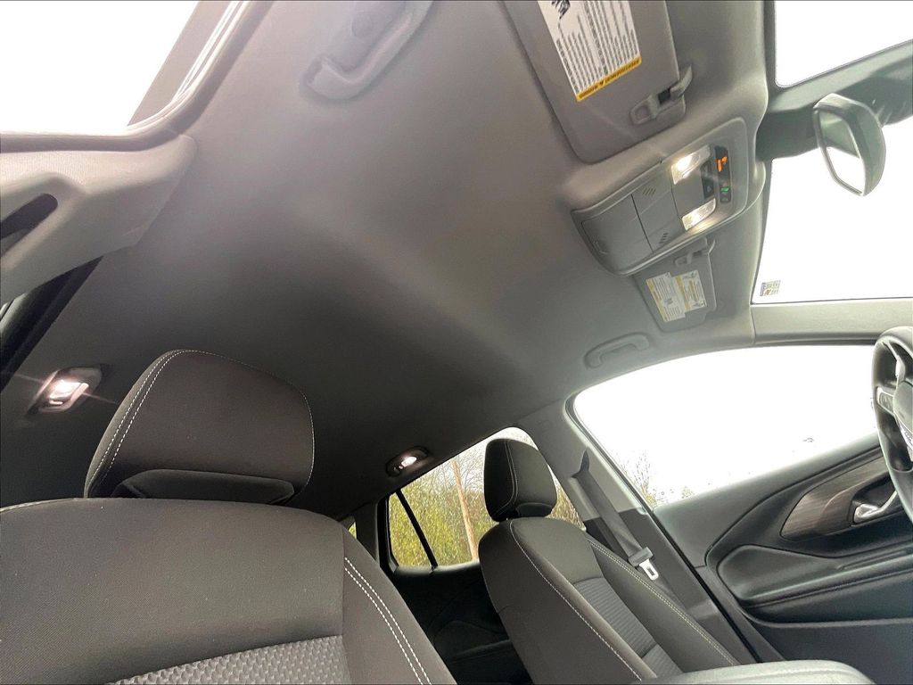 2024 GMC Terrain — photo 7