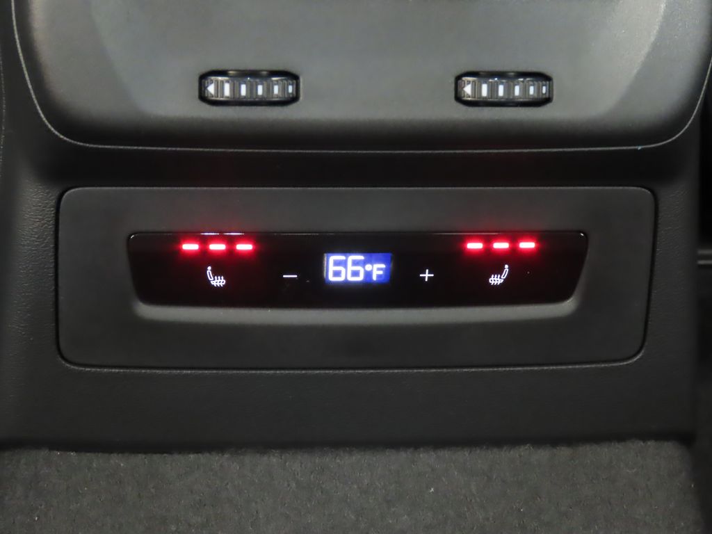 Thumbnail: 2025 Audi A5 - 25