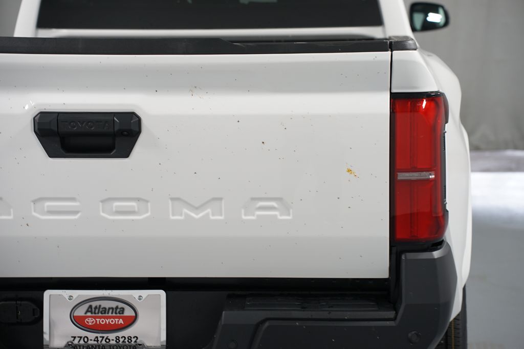 Thumbnail: 2025 Toyota Tacoma - 10