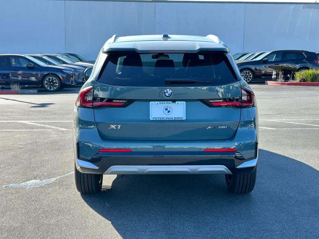 Thumbnail: 2026 BMW X1 - 4