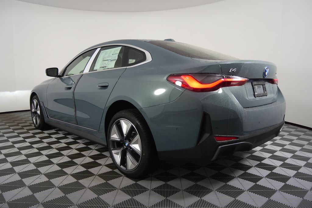 Thumbnail: 2025 BMW i4 - 5