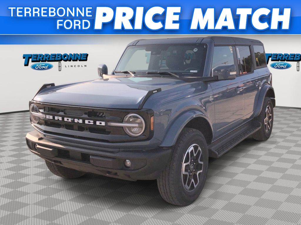 Blue (Azure Gray Metallic Tri-Coat) 2025 Ford Bronco Outer Banks 4-Door 4WD SUV / Crossover Four-Wheel Drive Automatic