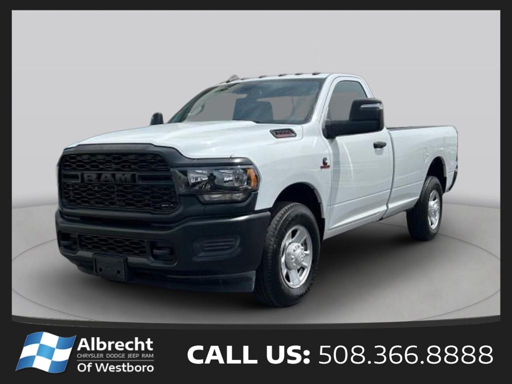 2023 RAM 3500 Big Horn Crew Cab LB DRW 4WD