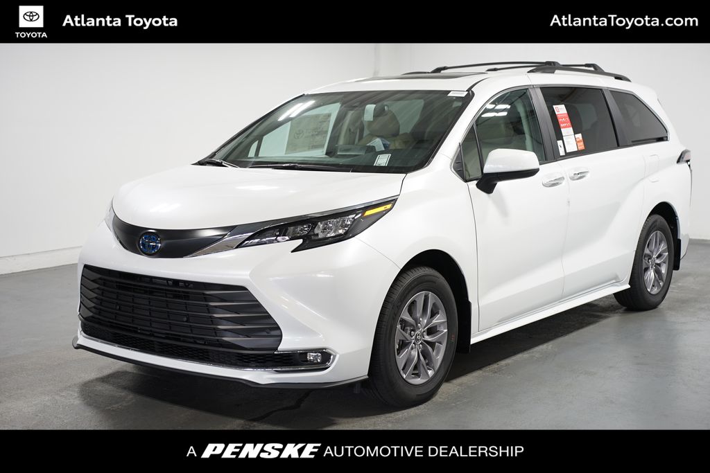 2024 Toyota Sienna XLE -
                Duluth, GA