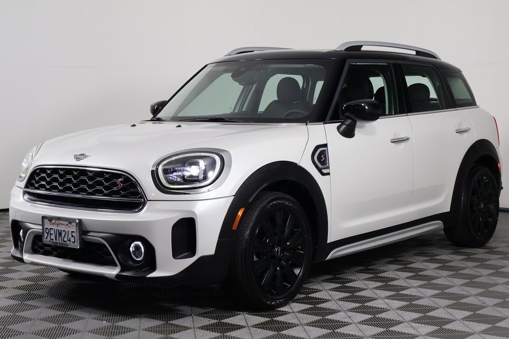 Thumbnail: 2023 MINI Cooper Countryman - 1