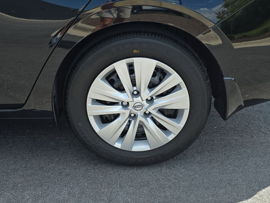 2025 Super Black Nissan Sentra S FWD Sedan