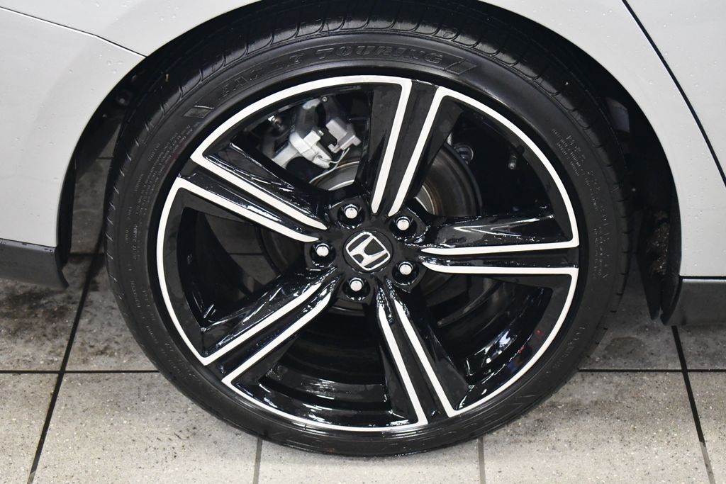 Thumbnail: 2025 Honda Accord - 12