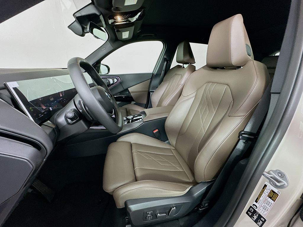 Thumbnail: 2026 BMW X3 - 16