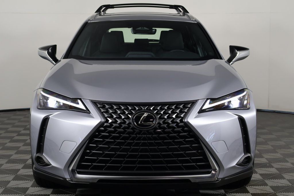 Thumbnail: 2025 Lexus UX - 2