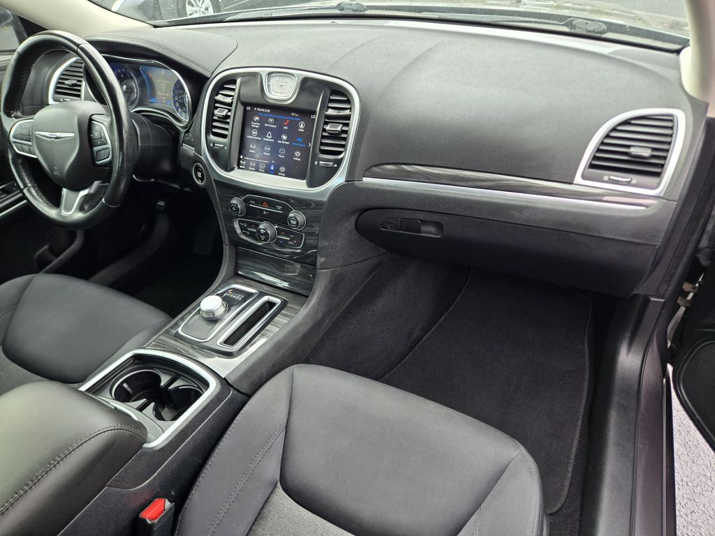 2021 Chrysler 300 Touring Gray at Texan Dodge Chrysler Jeep Ram