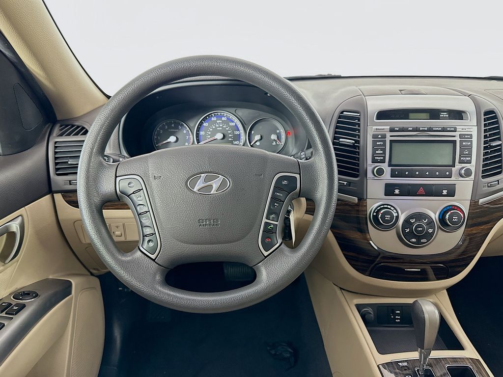 Thumbnail: 2012 Hyundai Santa Fe - 20