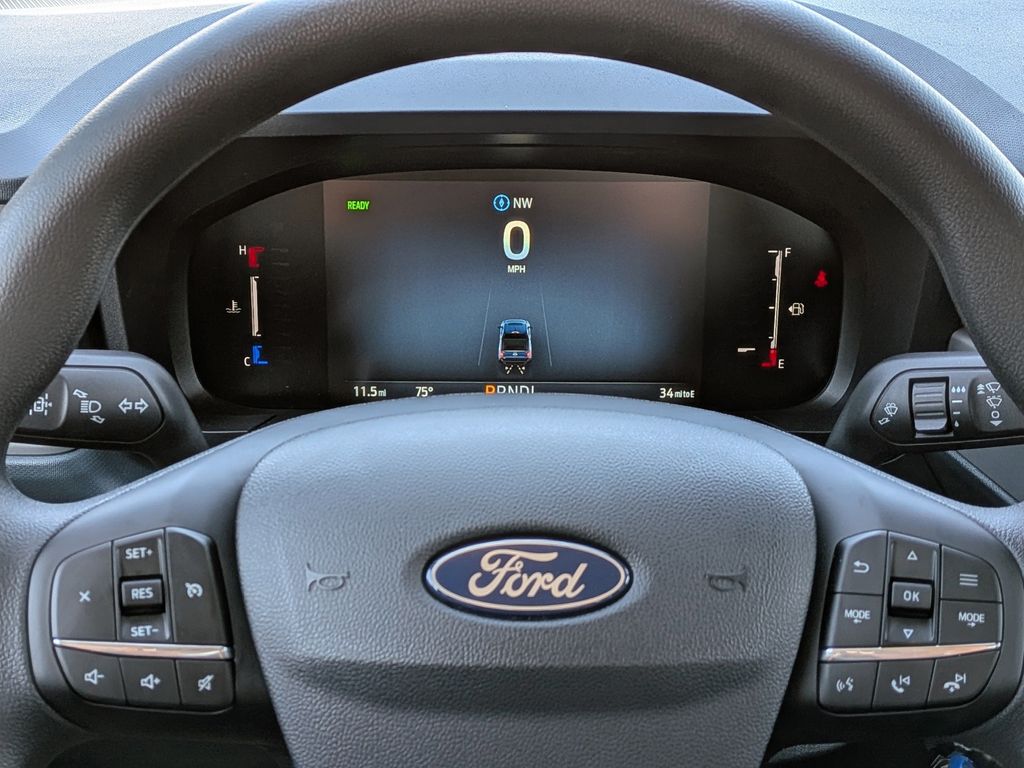 2025 Ford Maverick XL