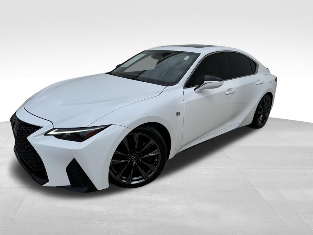 2021 Lexus IS